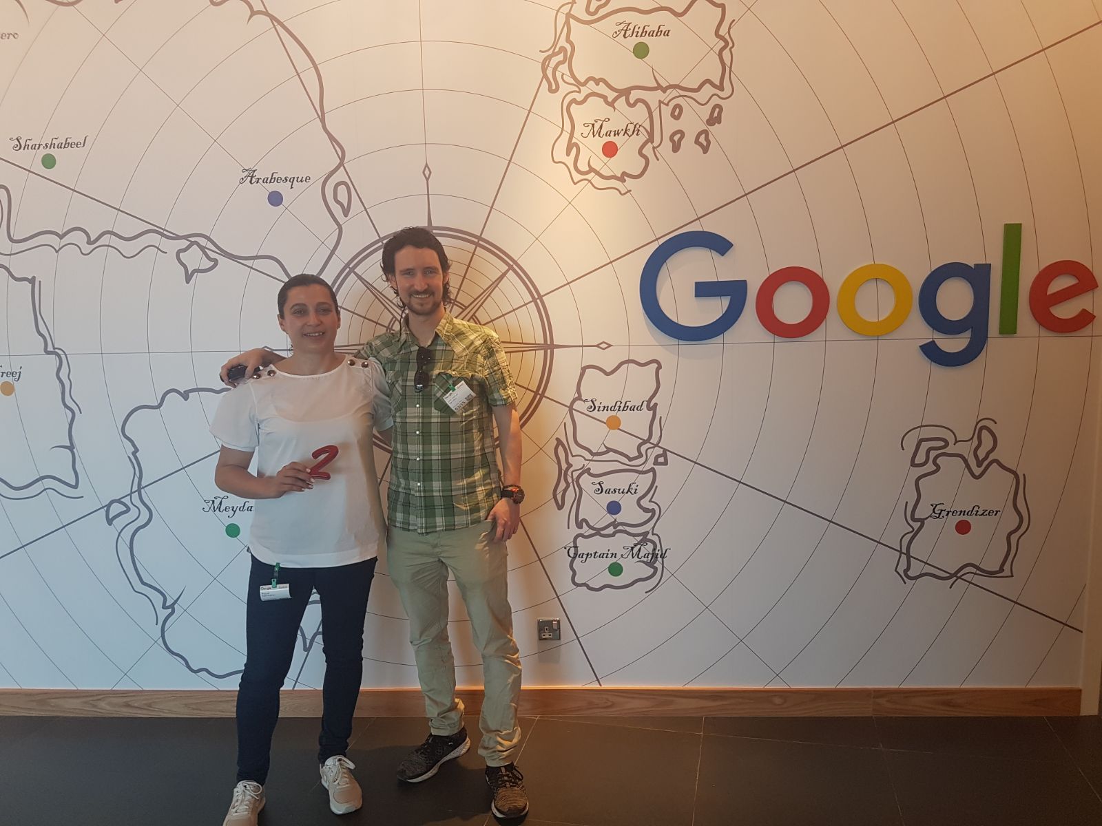GO2JUMP de visita a las oficinas de Google en Dubái